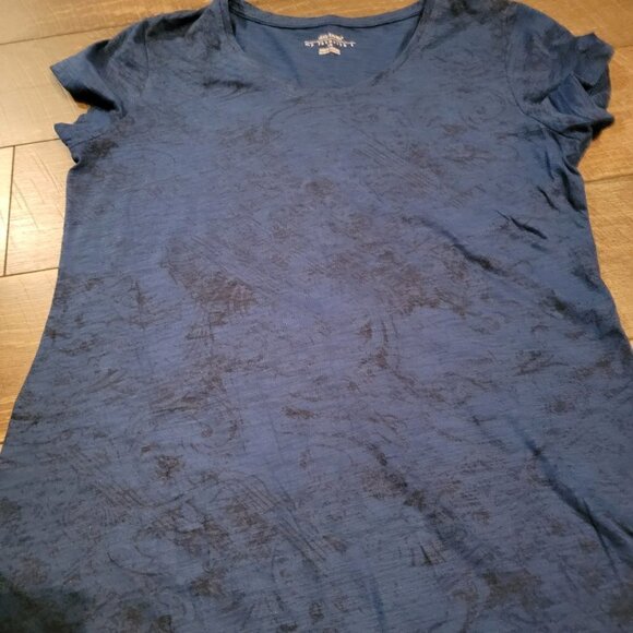 Daisy Fuentes My Favorite T scoop Neck Slim Fit Cut Cap sleeves - Size LG. Blue - Picture 2 of 9